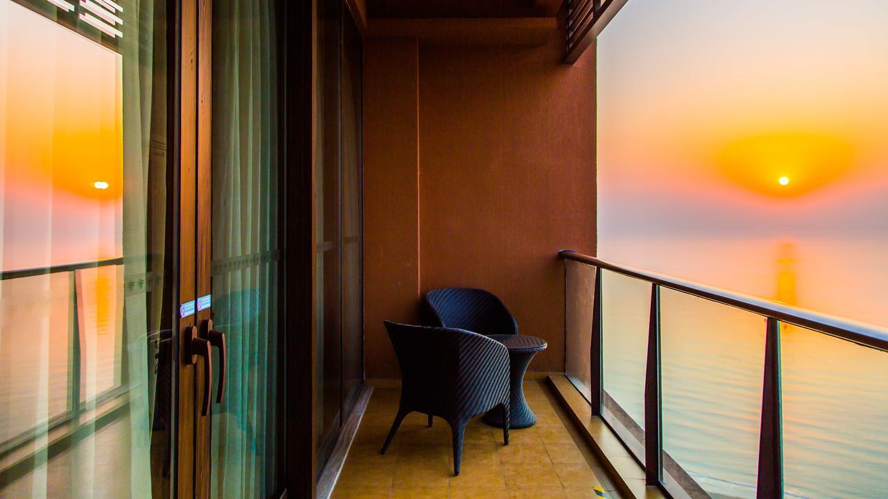 Qingdao Mangrove Tree Resort World - Red Coral Hotel Jiaonan Eksteriør billede