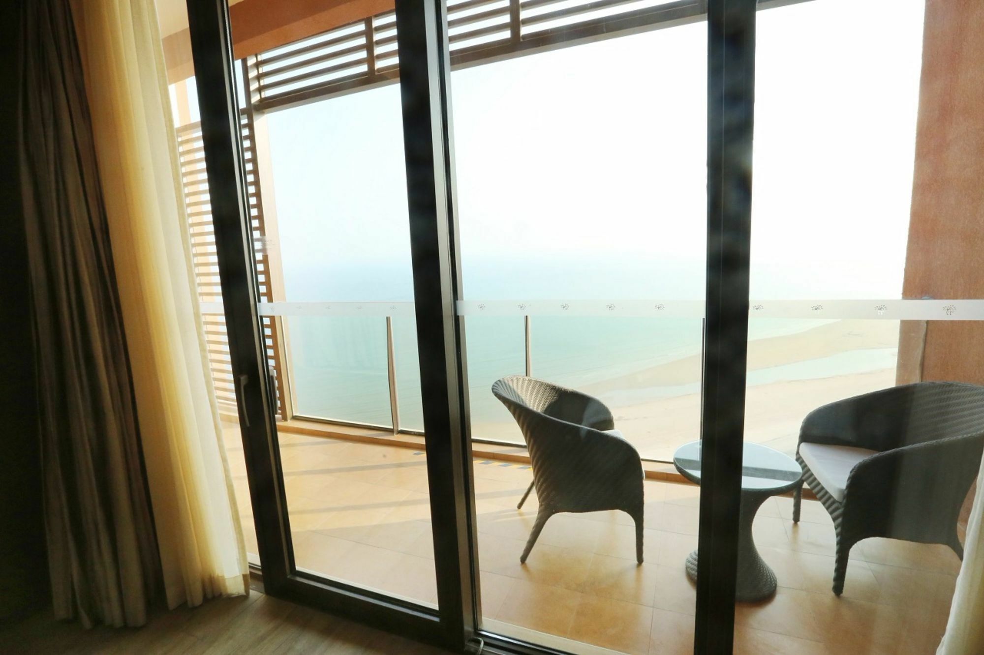 Qingdao Mangrove Tree Resort World - Red Coral Hotel Jiaonan Eksteriør billede